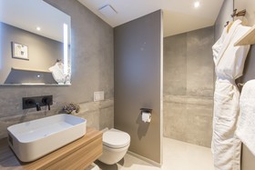 L'Anderenis Boutique Hotel