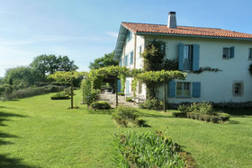 Les Volets Bleus