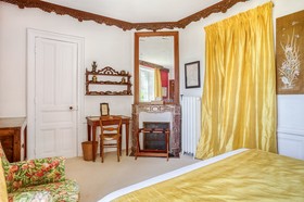 Manoir De Truhelin