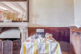 Manoir De Truhelin