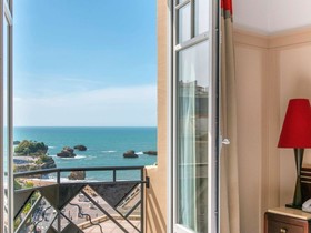 Hôtel Plaza Biarritz Plage - Handwritten Collection