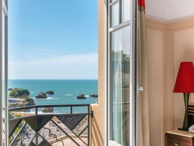 Hôtel Plaza Biarritz Plage - Handwritten Collection