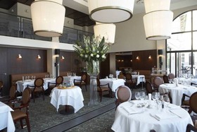 Le Cafe de Paris