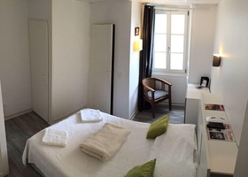Le Petit Hôtel