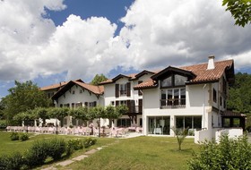 Hotel Les Jardins De Bakea