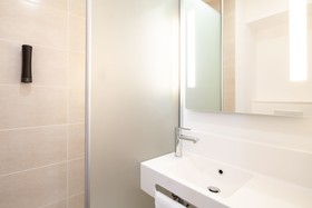 B&B HOTEL Brest Centre Port de Commerce