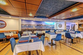 Hôtel Restaurant Logis Center Brest