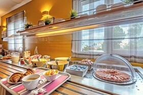 Hôtel Restaurant Logis Center Brest