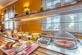 Hôtel Restaurant Logis Center Brest