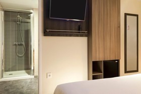 Les Flots - Hotel & Restaurant
