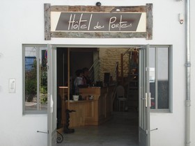 Des Portes