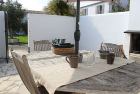 Les Minutias Village