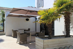Les Minutias Village