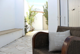 Les Minutias Village