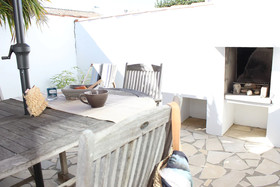 Les Minutias Village