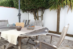 Les Minutias Village