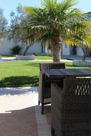 Les Minutias Village