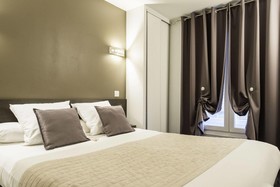 Un Hôtel sur le Port