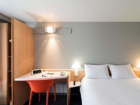Hôtel ibis La Rochelle Centre Historique