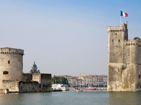 Hôtel ibis La Rochelle Centre Historique