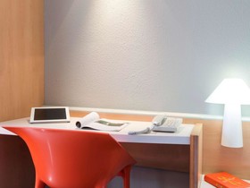 Hôtel ibis La Rochelle Centre Historique