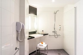 Hôtel ibis La Rochelle Centre Historique