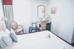 Maisons du Monde Hôtel & Suites - La Rochelle