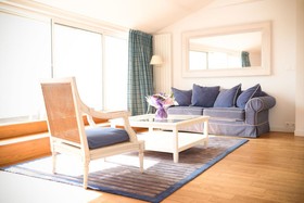 Maisons du Monde Hôtel & Suites - La Rochelle