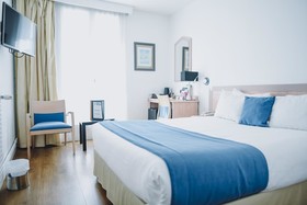 Maisons du Monde Hôtel & Suites - La Rochelle