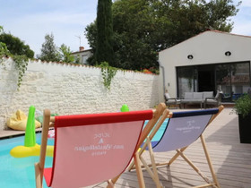 Villa De Buzay