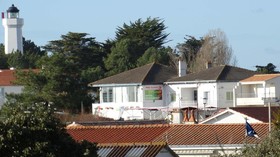 Au Petit Bonheur