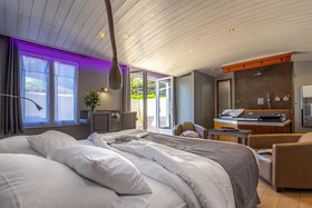 Elégance Suites Hôtel