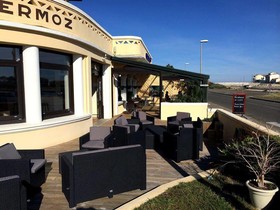 Single Fin Hotel & Lodge
