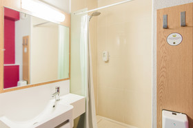 B&B Hotel Bordeaux Mios