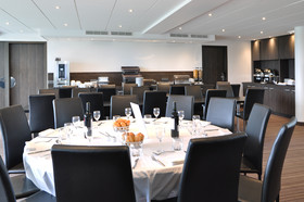 Golden Tulip Pornic Suites