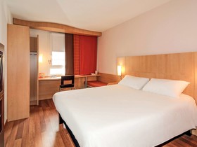 Hôtel ibis Rochefort