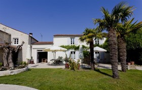 La Rochelle Lodge