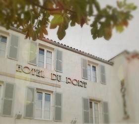 Hôtel du Port