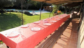 La Bergerie et ses Granges 27 personnes 21 a table