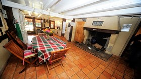 La Bergerie et ses Granges 27 personnes 21 a table