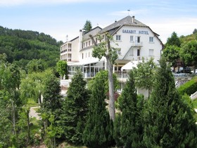 Logis Garabit Hotel