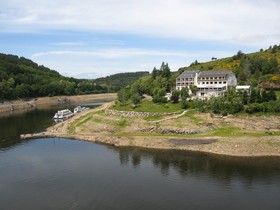 Logis Garabit Hotel