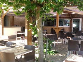 Logis Hôtel Cruzel