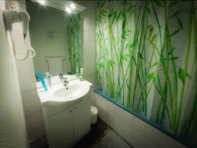 Ariane Hotel