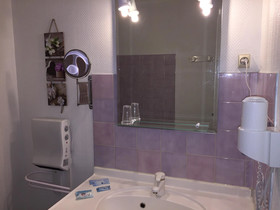 Ariane Hotel