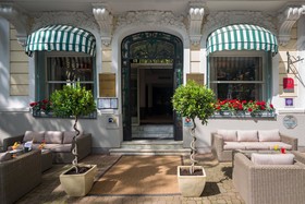Hotel The Originals Vichy Les Nations