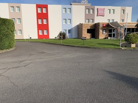 ibis Auray