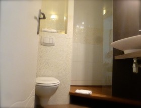 Brit Hotel Alghotel