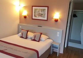 Hotel The Originals Rennes Sud