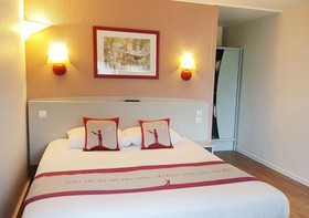 Hotel The Originals Rennes Sud